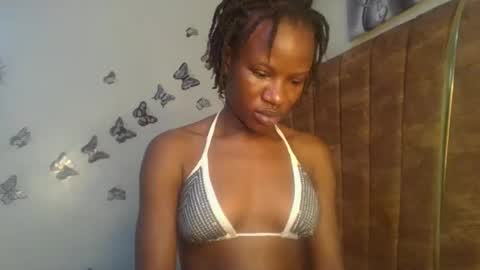 hot petite100 online show from April 2026 04:04:02 AM