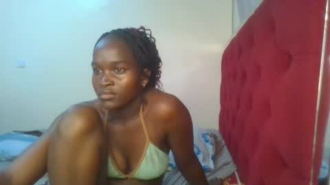 Petite online show from June 2026 03:37:02 PM
