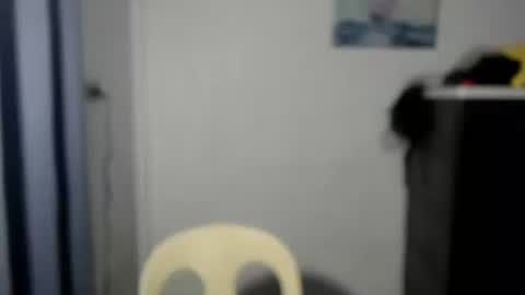 Nikki  online show from December 2025 11:00:02 PM