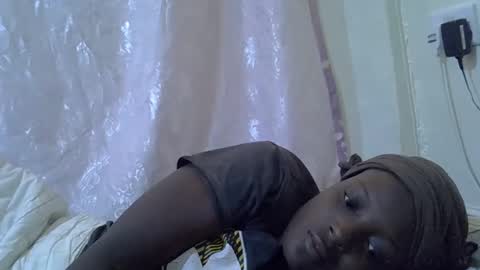 RAYLAH online show from February 2026 10:58:02 AM