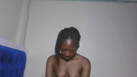 Snapshot of hot_sexxxy_girl chatting on June 2026 02:57:01 AM Milly online show from June 2026 02:57:01 AM