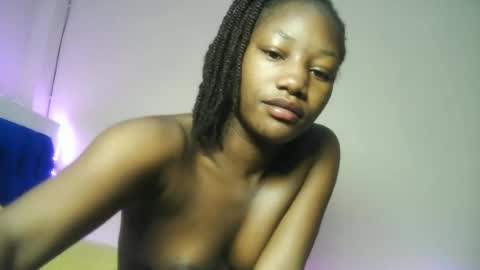 Snapshot of hot_sexxxy_girl chatting on June 2026 12:38:02 AM Milly online show from June 2026 12:38:02 AM