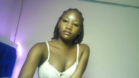 Snapshot of hot_sexxxy_girl chatting on July 2026 04:25:02 PM Milly online show from July 2026 04:25:02 PM