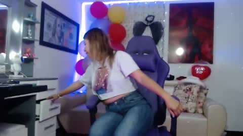 Snapshot of hot_sexy_bunny chatting on November 2025 01:11:01 PM hot sexy bunny online show from November 2025 01:11:01 PM