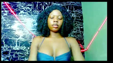 Stella online show from January 2025 10:37:02 AM