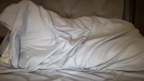 Snapshot of hotasember chatting on October 2025 03:47:02 AM Ember online show from October 2025 03:47:02 AM