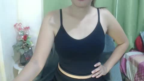 Snapshot of hotasianayra69 chatting on December 2025 04:34:02 PM hotasianayra69 online show from December 2025 04:34:02 PM