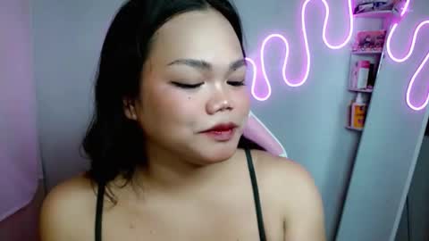 Snapshot of hotbabe_rica chatting on February 2026 07:23:01 AM Ricaa online show from February 2026 07:23:01 AM
