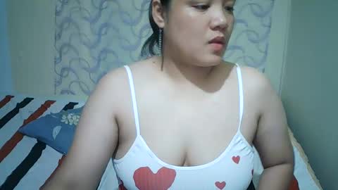 Snapshot of hotbabymomma chatting on February 2025 09:53:02 AM Lynn online show from February 2025 09:53:02 AM