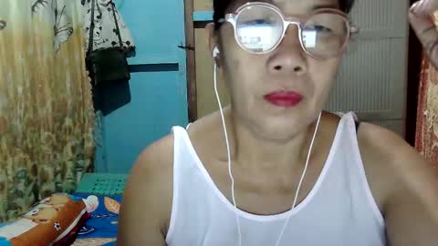 hotbetty_45 online show from April 2026 10:48:01 PM
