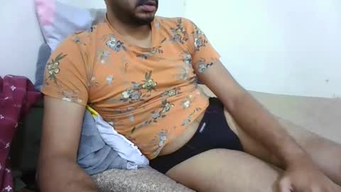 Snapshot of hotboy8677 chatting on November 2025 08:40:01 AM Hotboy8677 online show from November 2025 08:40:01 AM