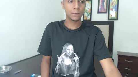 Snapshot of hotboyluxe chatting on February 2026 03:25:02 AM hotboyluxe online show from February 2026 03:25:02 AM