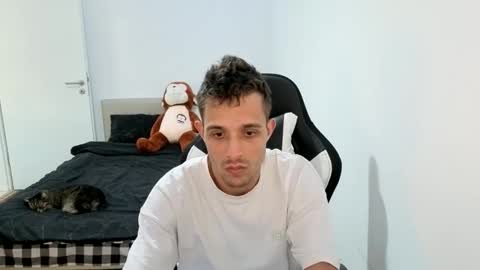 Hotboyshorny online show from March 2026 11:28:02 AM