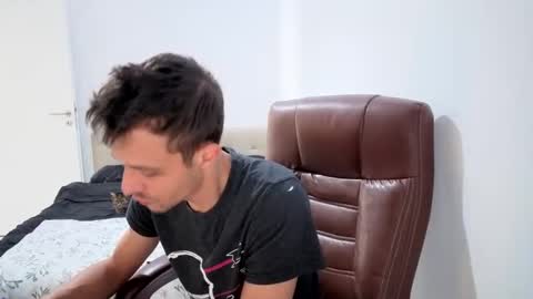 Hotboyshorny online show from March 2026 08:42:01 AM