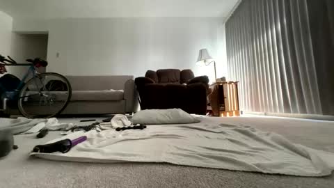 hotbuns69_ online show from November 2025 06:07:01 PM