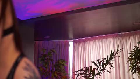 Snapshot of hotbustybabex chatting on November 2025 09:23:01 AM Anais online show from November 2025 09:23:01 AM