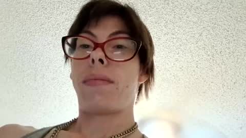 hotcherokeemama online show from August 2026 04:00:01 AM