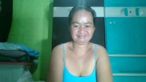 Snapshot of hotchicks4uxx chatting on January 2025 10:24:01 PM hotchicks4uxx online show from January 2025 10:24:01 PM