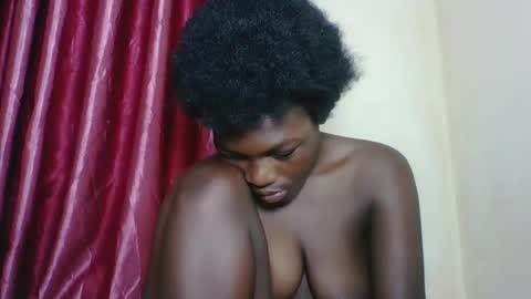 VICTORIA online show from December 2025 08:14:01 PM