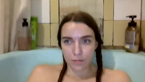 Snapshot of hoteffy chatting on January 2025 11:43:01 PM effy online show from January 2025 11:43:01 PM