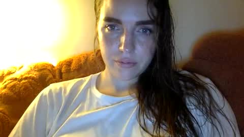 Snapshot of hoteffy chatting on September 2025 10:14:02 PM effy online show from September 2025 10:14:02 PM