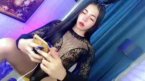 hotfucking_queen1111 online show from November 2025 02:57:02 AM