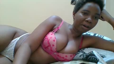 Queen online show from October 2025 09:59:02 AM