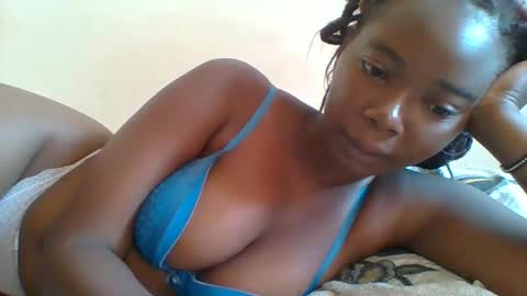 Queen online show from January 2026 07:10:02 AM