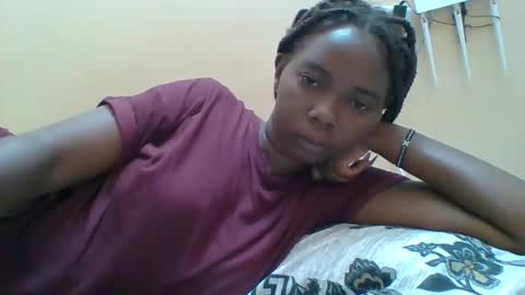 Queen online show from January 2026 04:28:01 AM