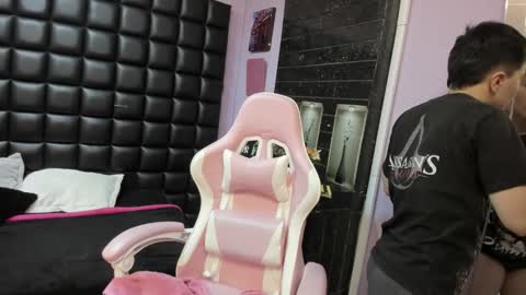 hannah online show from November 2025 05:13:02 PM