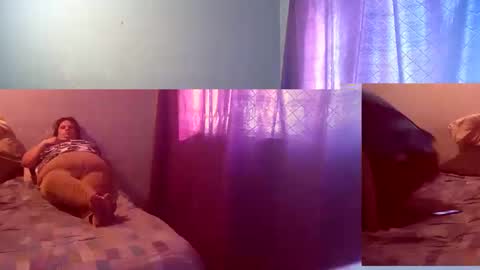 Snapshot of hothouse18xxx chatting on February 2025 07:13:01 AM hothouse18xxx online show from February 2025 07:13:01 AM