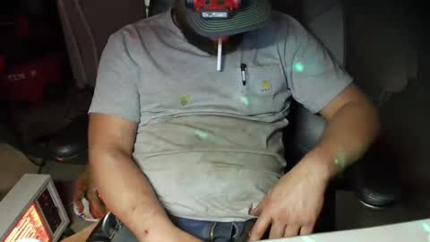 TW28 online show from October 2025 08:55:02 AM