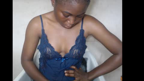 Snapshot of hotjessie0 chatting on November 2025 05:28:02 AM hotjessie0 online show from November 2025 05:28:02 AM