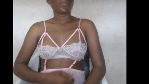 Snapshot of hotjessie0 chatting on November 2025 06:35:02 AM hotjessie0 online show from November 2025 06:35:02 AM