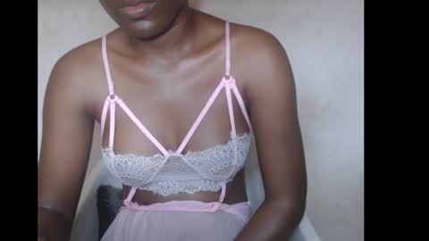 Snapshot of hotjessie0 chatting on December 2025 05:23:01 AM hotjessie0 online show from December 2025 05:23:01 AM