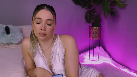 Maria online show from March 2026 06:47:01 AM