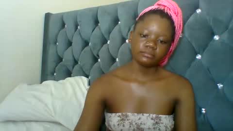 LOYCE online show from April 2026 10:32:02 AM