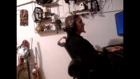 Snapshot of hotkinkytat chatting on February 2025 12:33:01 AM hotkinkytat online show from February 2025 12:33:01 AM