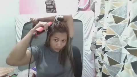 hotlavender online show from April 2026 01:33:01 AM