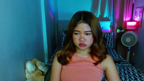 Snapshot of hotlayla_ chatting on February 2025 01:30:01 PM Layla online show from February 2025 01:30:01 PM