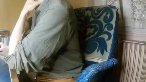 hotleopold online show from December 2025 10:15:01 PM