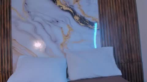 hotlovestory online show from March 2026 11:13:01 AM