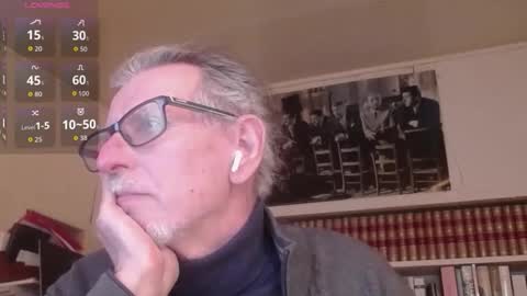 hotlux_54 online show from March 2026 06:12:02 PM