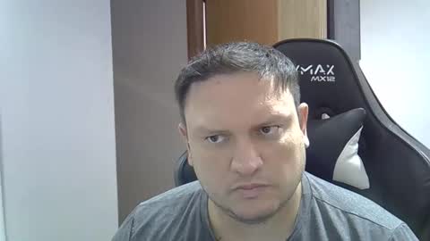 Snapshot of hotmaleintelligent chatting on September 2025 12:21:01 PM GorgeousBrunet online show from September 2025 12:21:01 PM