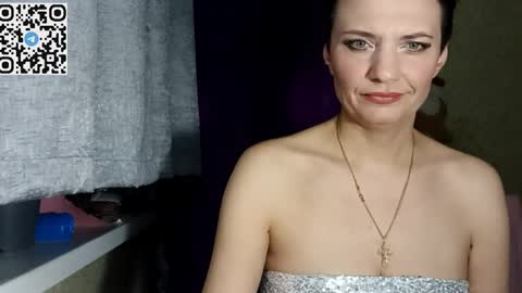 hotmamaqueen234 online show from April 2026 07:19:01 PM