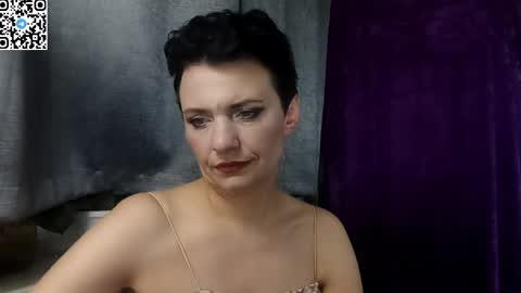 hotmamaqueen234 online show from April 2026 08:01:02 PM