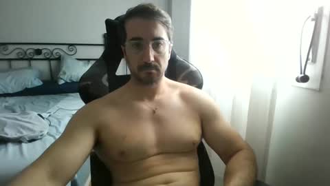 hotman_40_ online show from September 2025 09:53:02 AM
