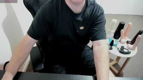 Cum and play X online show from June 2026 03:44:02 PM