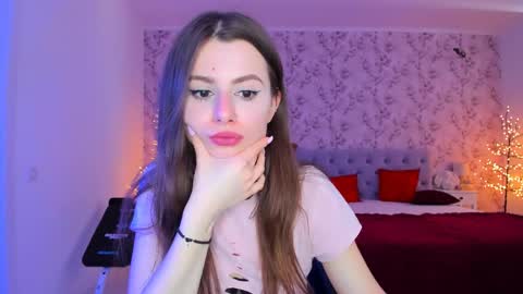 hotmolly_ online show from April 2026 09:48:01 AM