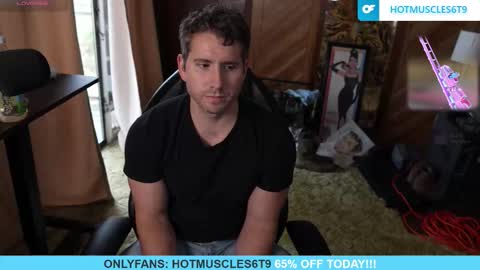 hotmuscles6t9 online show from November 2025 10:12:01 PM